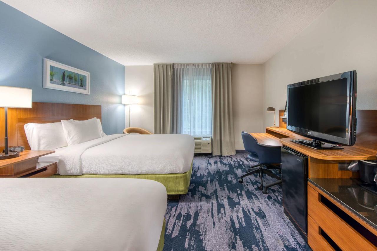 Fairfield Inn & Suites Raleigh Crabtree Valley Екстериор снимка