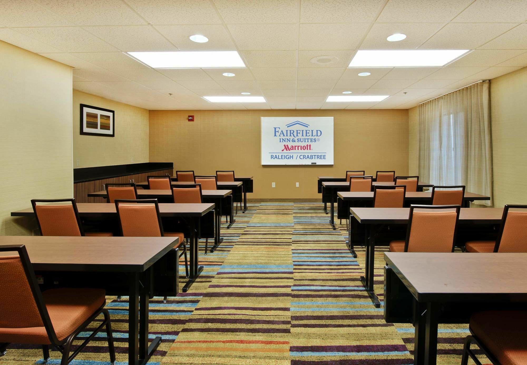Fairfield Inn & Suites Raleigh Crabtree Valley Екстериор снимка